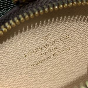 1089981572541958 .pic 16927.1572715992 1.jpg