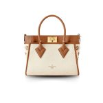 xr:d:DAGBcEfztYw:453,j:6178236989634340678,t:24040806