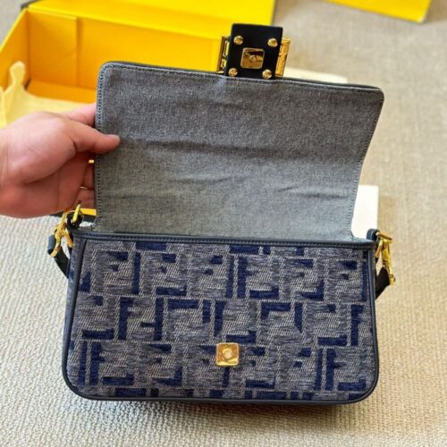 fendi baguette ff chenille bag dark blue 27cm jxlxc.jpg