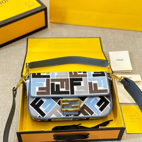 fendi baguette ff embroidered shoulder bag multicolor 26cm 8lf3r.jpg
