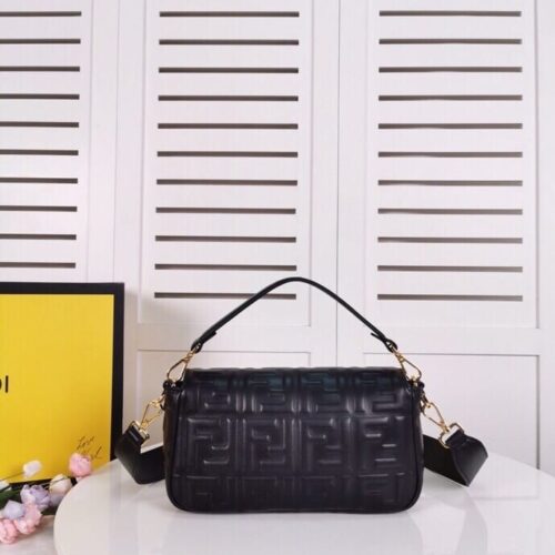 fendi baguette leather black nappa bag 27cm mxmz7.jpg