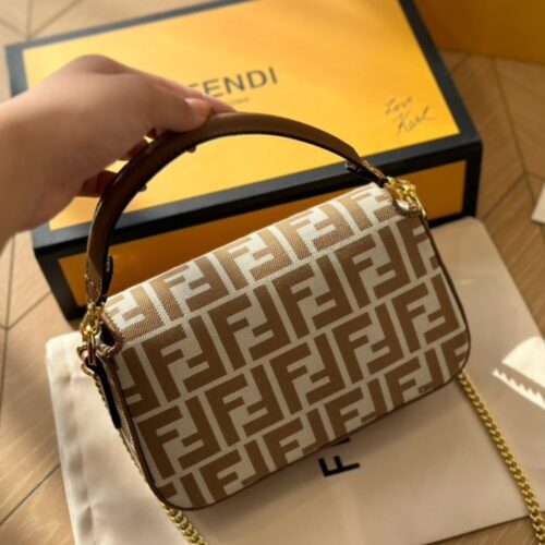 fendi baguette mini ff jacquard fabric bag beige 21cm 79dct.jpg