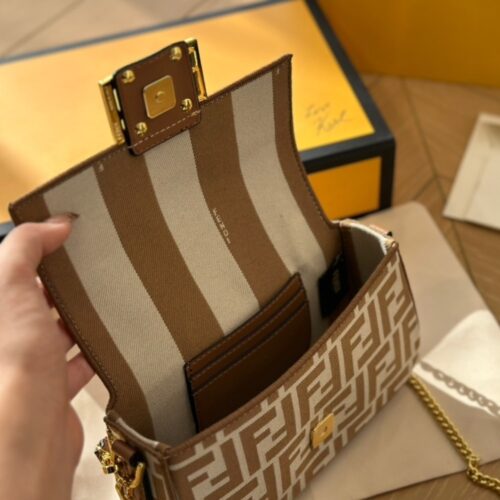 fendi baguette mini ff jacquard fabric bag beige 21cm vblfe.jpg