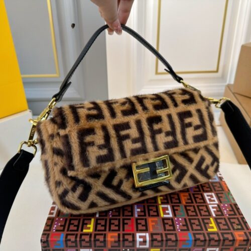 fendi baguette sheepskin bag brown 26cm lccly.jpg