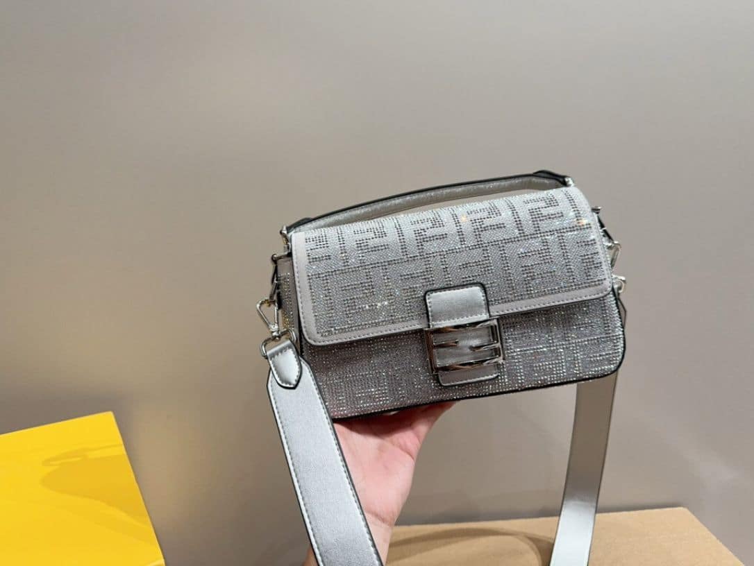 fendi baguette silver crystal trim 25cm tfhca.jpg