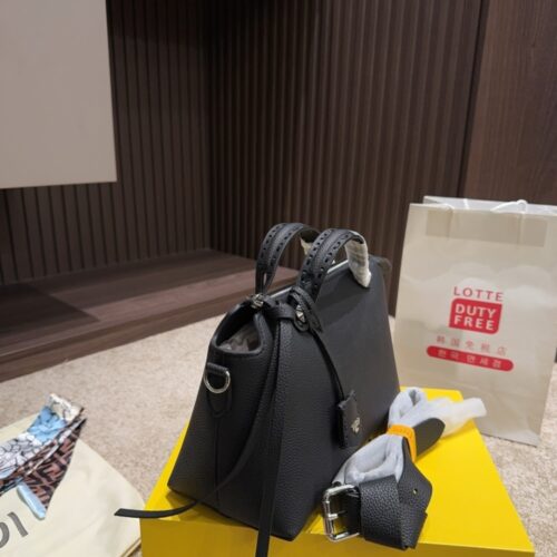 fendi by the way medium leather boston bag black 20cm 8bl1461d5f0gxn imscz.jpg