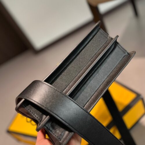 fendi logo embossed kan i black 24cm ctgrr.jpg