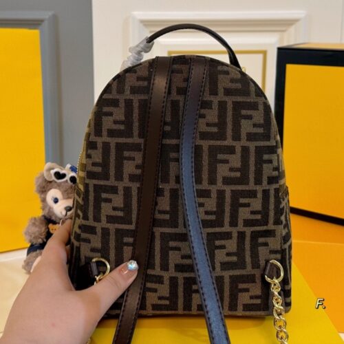 fendi mini backpack brown 22cm 8bz038a5tlf13vk ey7ta.jpg