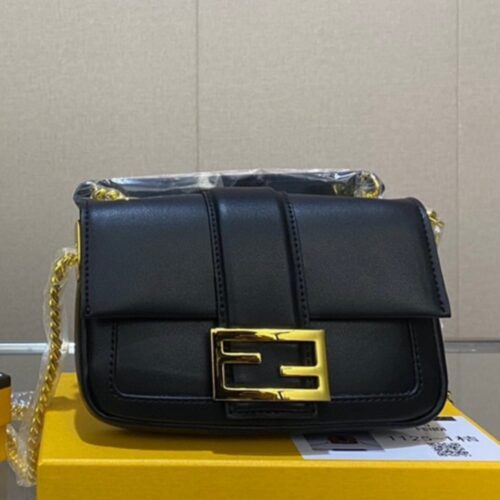 fendi women mini baguette chain shoulder bag black 19cm c6kld.jpg