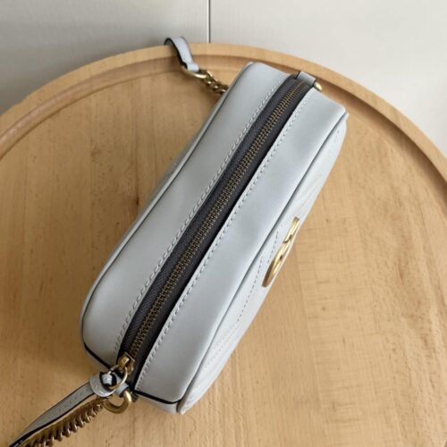 gucci gg marmont small shoulder bag light grey 24cm 447632 aabzb 1712 ivkai.jpg