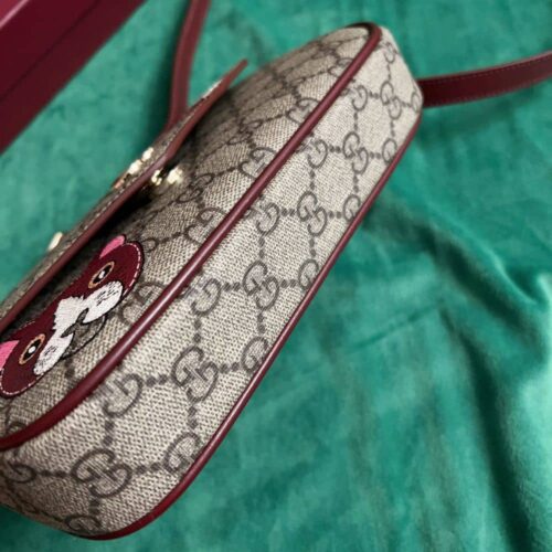 gucci gg mini shoulder bag with cat detail beige and dark brown 22cm 09w0e.jpg