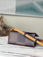 26b5b25e c1c1 4a7f 8952 73a5508e7511.jpg