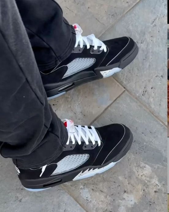 AJ5 Black Metallic Reimagined