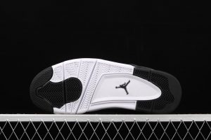 Air Jordan 4 Retro Royalty 2