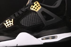 Air Jordan 4 Retro Royalty 5