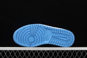 Jordan 1 Retro High OG University Blue 3