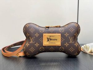 LV Wallet Bone Wearable