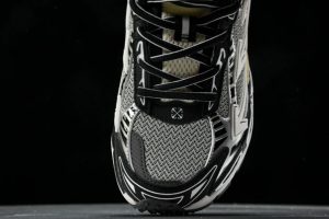 Off White Be Right Back Sneaker 'Silver' 3