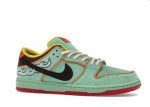 SB Dunk Low Rodeo Tourmaline