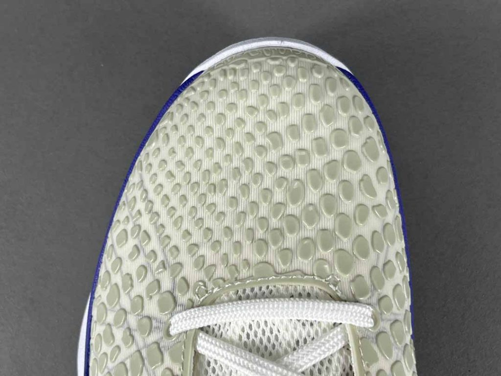 Snake skin pattern on UA Kobe 6 Concord