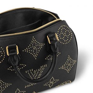 xr:d:DAF2SHLMvEs:72,j:6973111098870850152,t:23122109