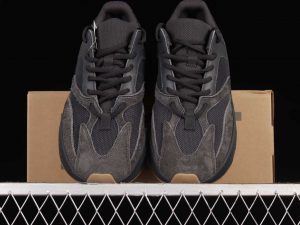 Yeezy Boost 700 Utility Black 5