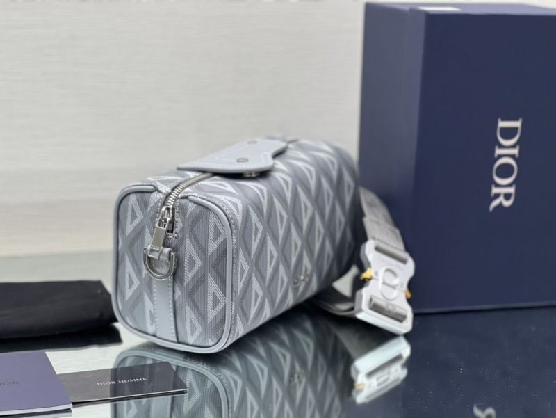 borsa dior uomo 103cu.jpg