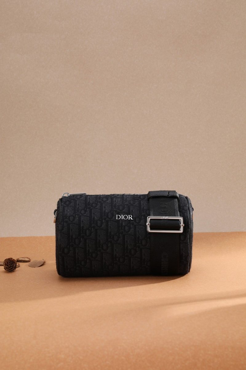 borsa dior uomo 15rpt.jpg