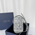 borsa dior uomo 42ka1.jpg