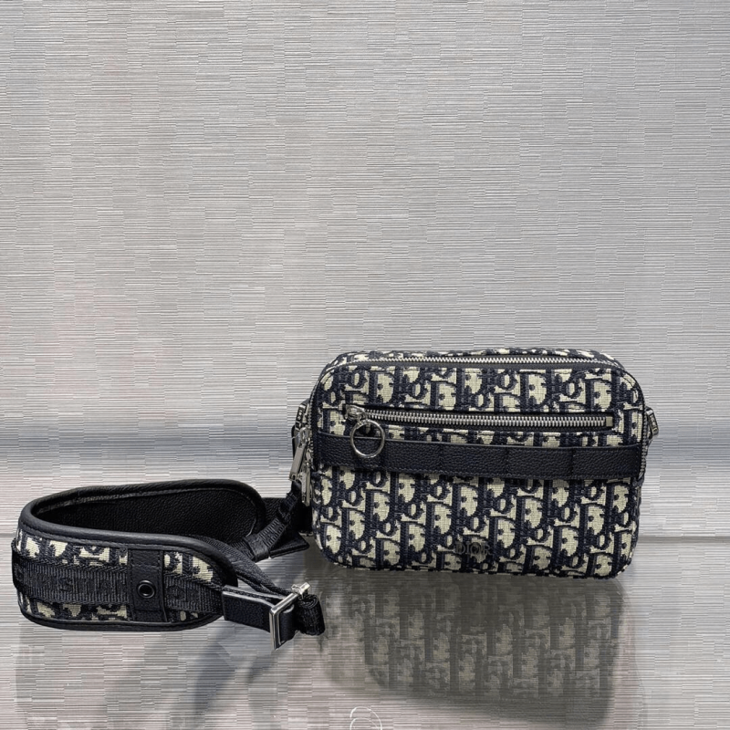 borsa dior uomo fzrwc.png