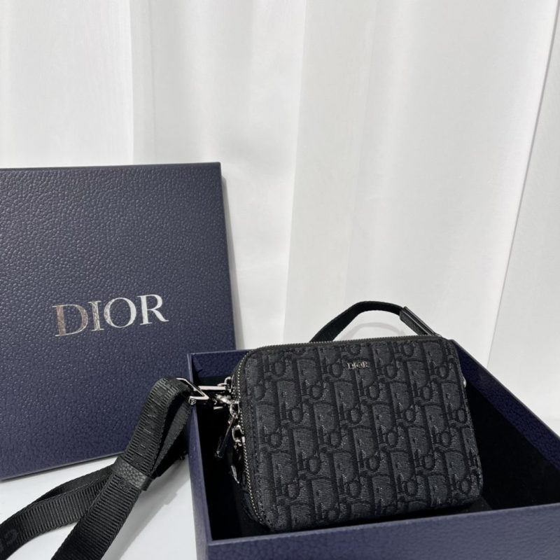 borsa dior uomo k0oyk.jpg