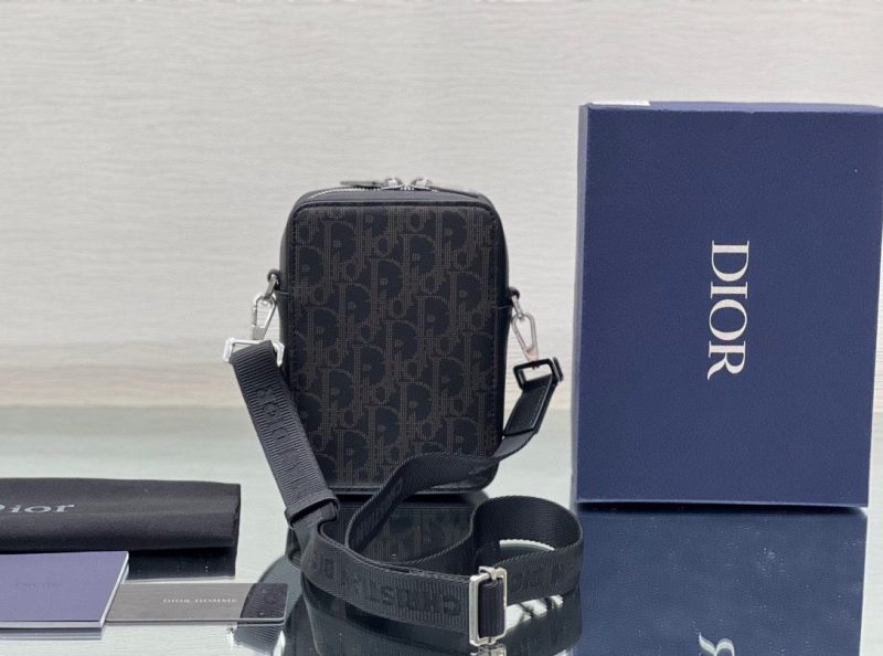 borsa dior uomo lqo4p.jpg