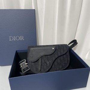borsa dior uomo mabqf.jpg