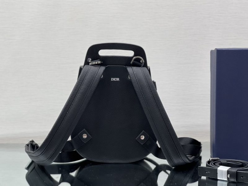 borsa dior uomo qqu1g.jpg