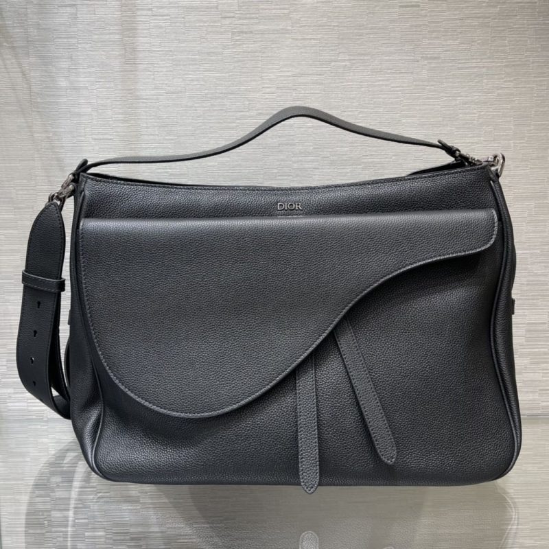 borsa dior uomo r3xgo.jpg