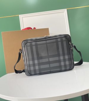 burberry borse uomo o7335.jpg