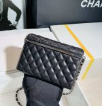 chanel 22a small evening bag limited edition black lambskin 003 luxibags.ru .jpg