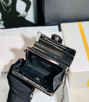 chanel 22a small evening bag limited edition black lambskin 009 luxibags.ru .jpg