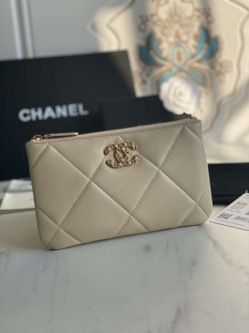 chanel ap1059 pouche lambskin bag wallet card holder beige 01 luxibags.ru .jpg