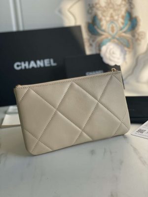 chanel ap1059 pouche lambskin bag wallet card holder beige 02 luxibags.ru .jpg