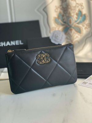 chanel ap1059 pouche lambskin bag wallet card holder black 01 luxibags.ru .jpg