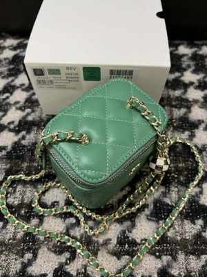 chanel ap1447 small vanity with chain calfskin green 002 luxibags.ru .jpg