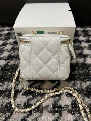 chanel ap1447 small vanity with chain calfskin white 004 luxibags.ru .jpg