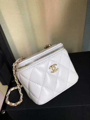 chanel ap1447 small vanity with chain lambskin gold 032 luxibags.ru .jpg