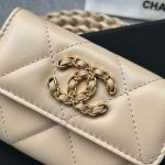 chanel ap1790 19 flap card holder shiny lambskin gold tone ruthenium finish metal beige 006 luxibags.ru .jpg