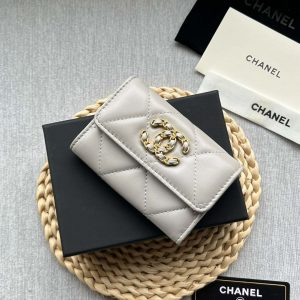 chanel ap1790 19 flap card holder shiny lambskin gold tone ruthenium finish metal gray 005 luxibags.ru .jpg