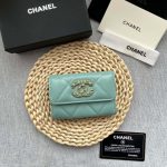 chanel ap1790 19 flap card holder shiny lambskin gold tone ruthenium finish metal rblue 002 luxibags.ru .jpg