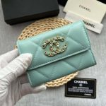 chanel ap1790 19 flap card holder shiny lambskin gold tone ruthenium finish metal rblue 003 luxibags.ru .jpg
