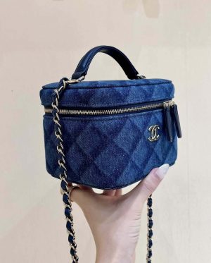 chanel ap2718 small vanity with chain denim blue 002 luxibags.ru .jpg