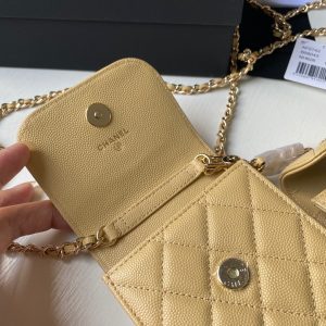 chanel ap2742 phone airpods pro case with chain grained shiny apricot 07 luxibags.ru .jpg
